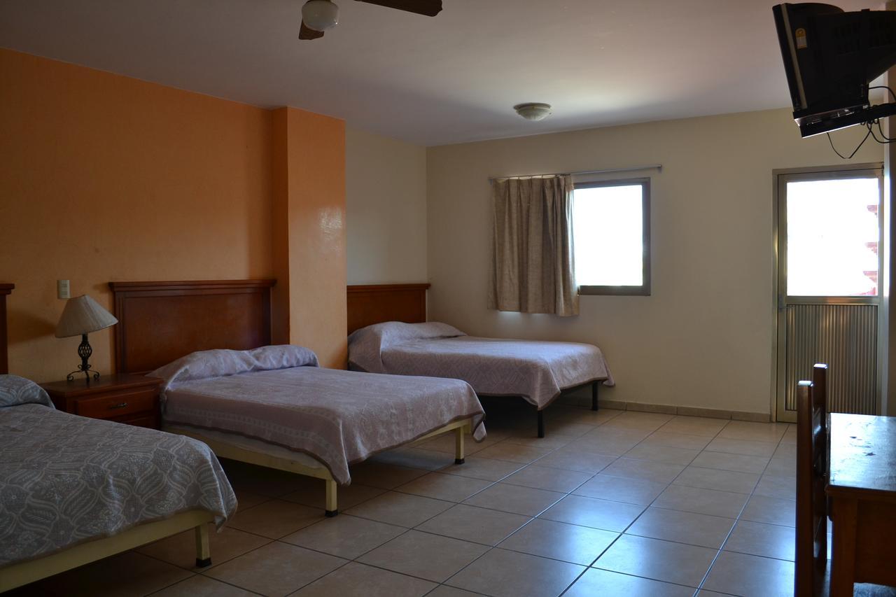 Hotel San Angel سان خوان دي لوس لاغوس المظهر الخارجي الصورة